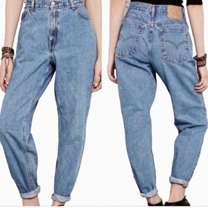 Vintage Levi’s 550 Mom Jeans Relaxed Tapered Size 14